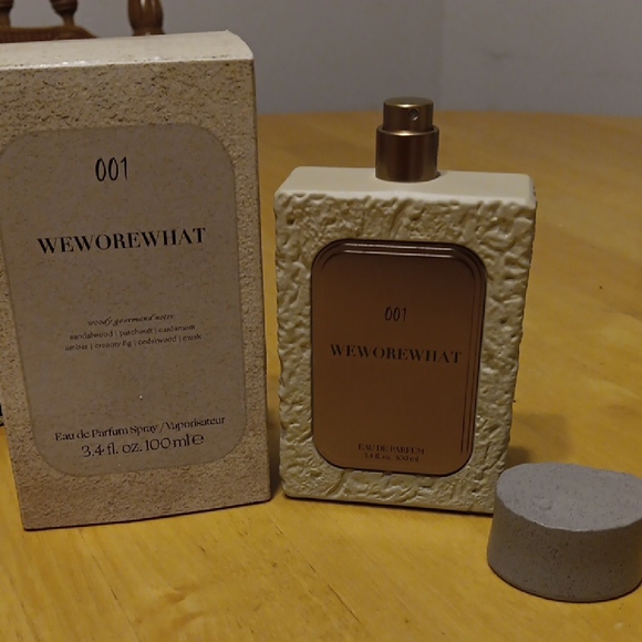 We Wore What Eau de Parfum 001 3.4oz NWT - Picture 2 of 4